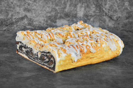 Schlesischer Mohnstriezel